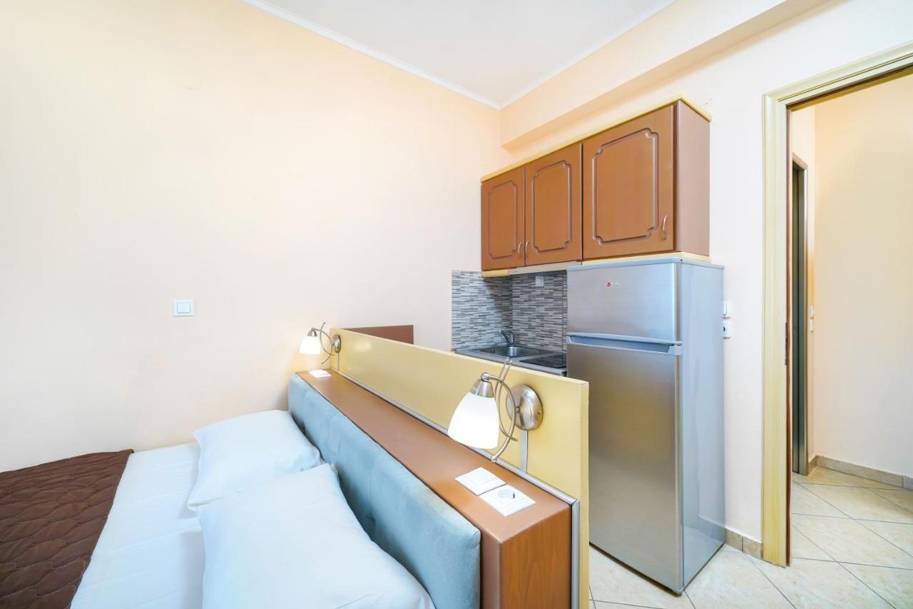 Toula'S House Apartment ลิเมนาเรีย ภายนอก รูปภาพ